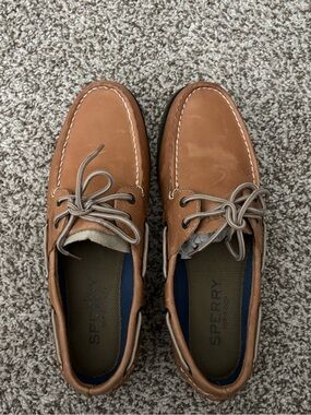 Sperry men’s boat shoe 10